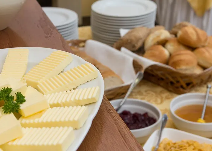 Bed & Breakfast Villa Sedina 4*