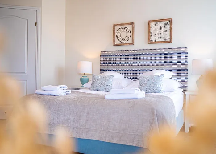 Villa Sedina Bed & Breakfast Rewal